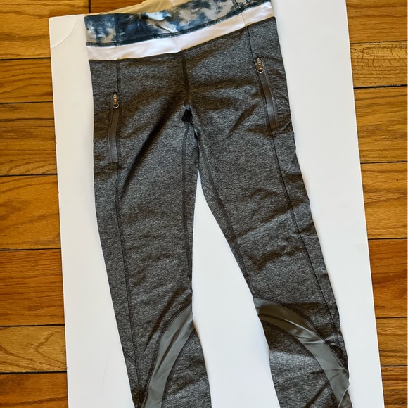 EUC lululemon leggings with zipper pockets gray 4 - Picture 1 of 3